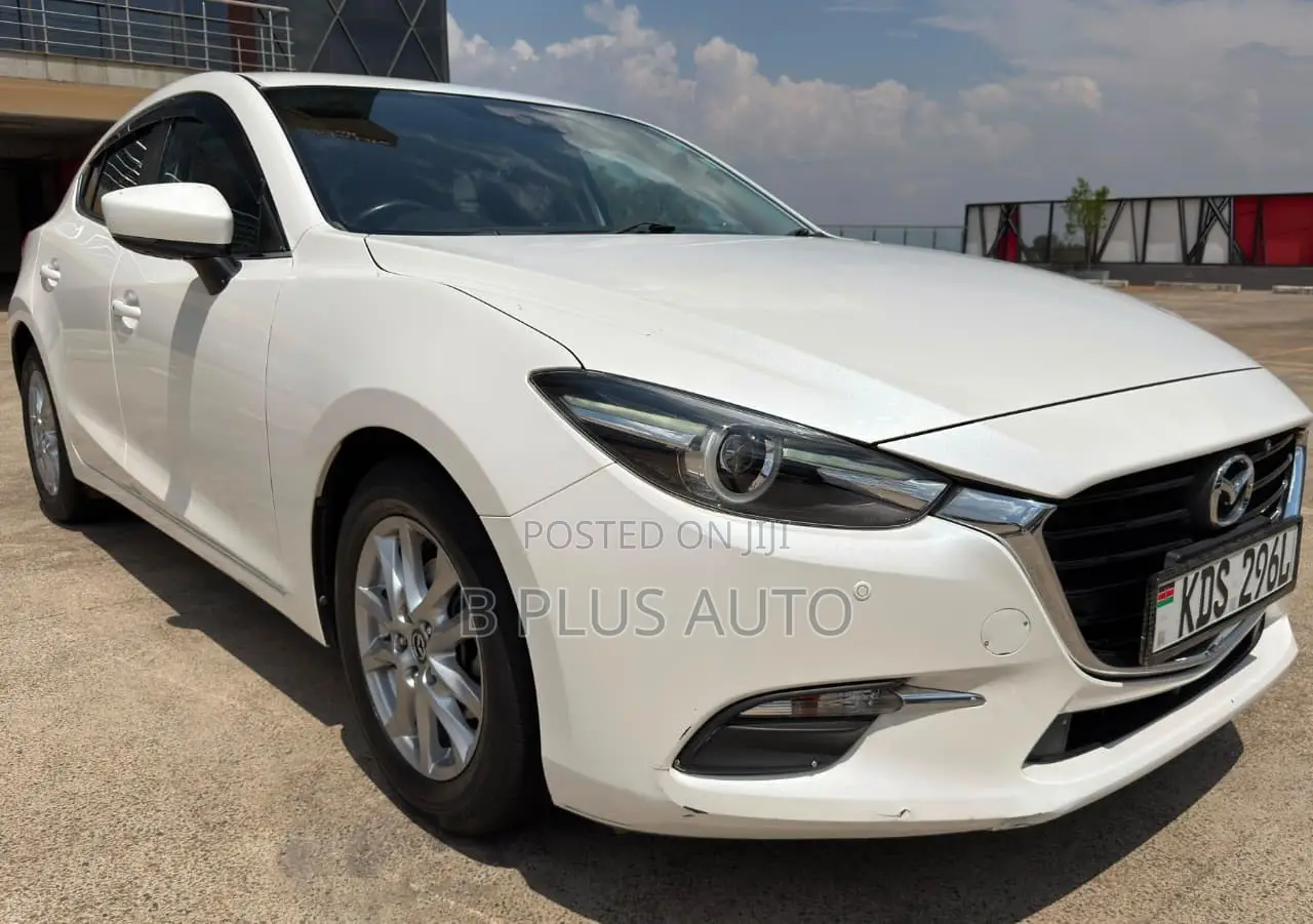 Mazda Axela 2018 White