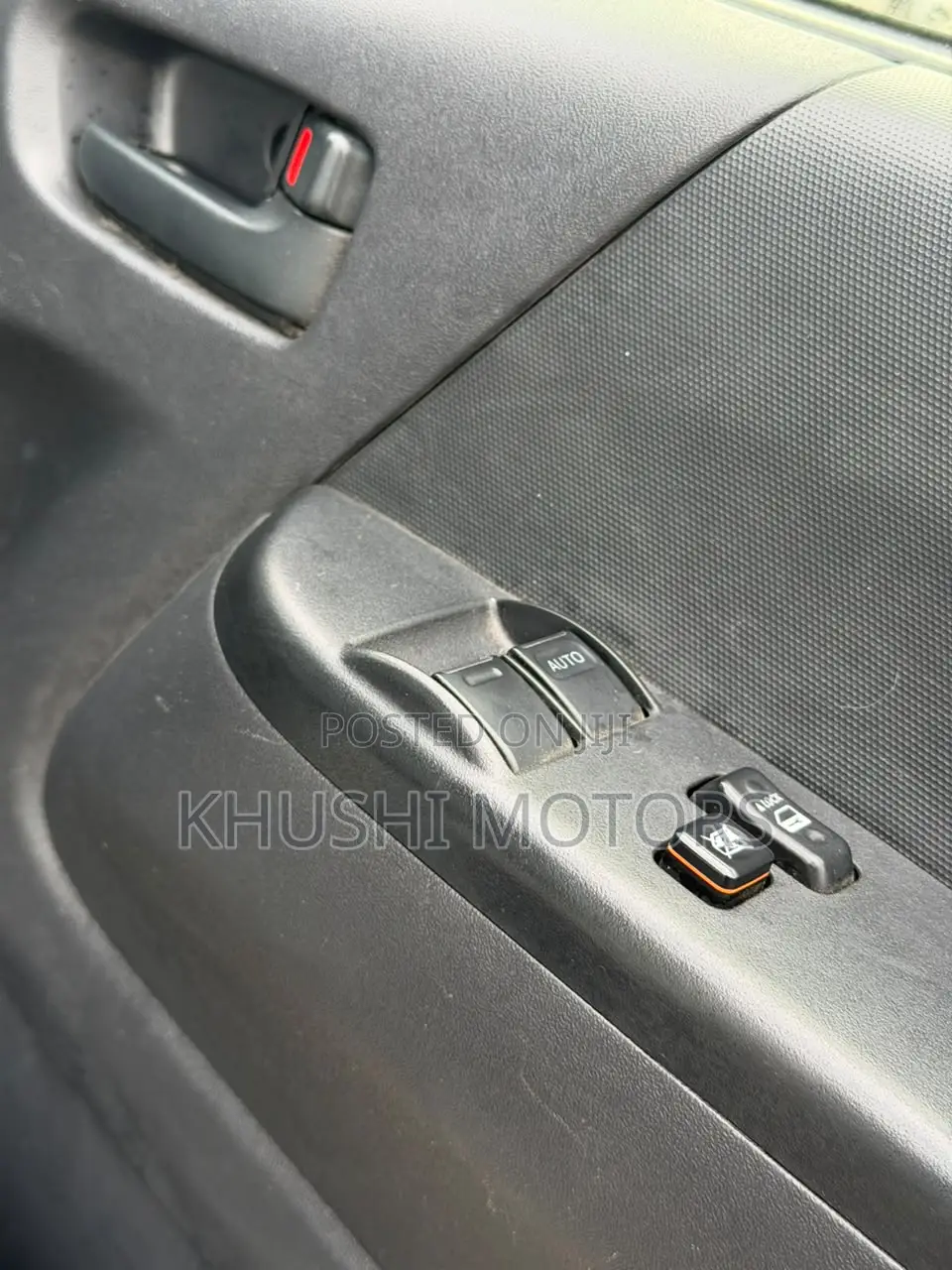 Toyota HiAce 2019 Silver