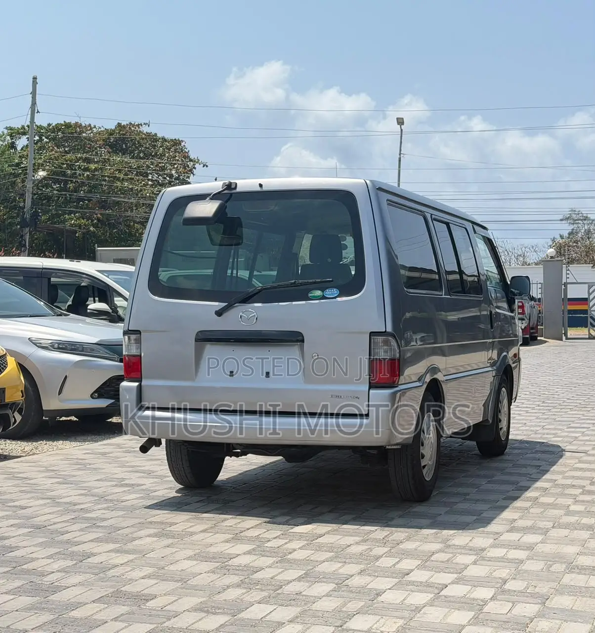Mazda Bongo 2019 Silver