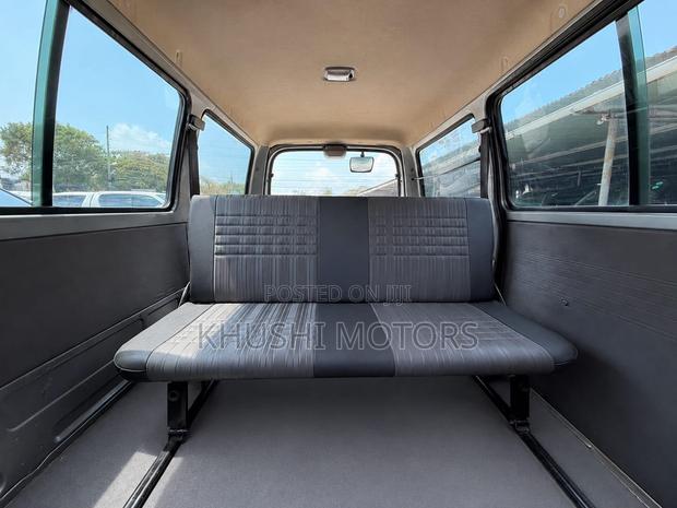 Mazda Bongo 2019 Silver - thumbnail 8