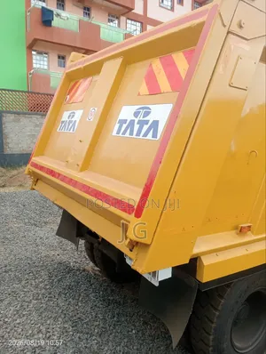 TaTa 2516c 6*4