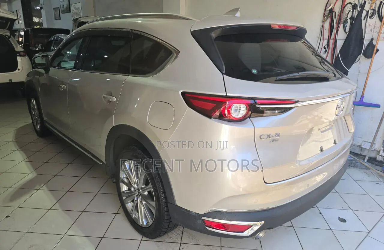 Mazda CX-8 2020 Beige
