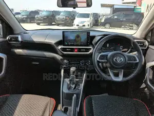 Toyota Raize 1.0 FWD 2020 Matt Black