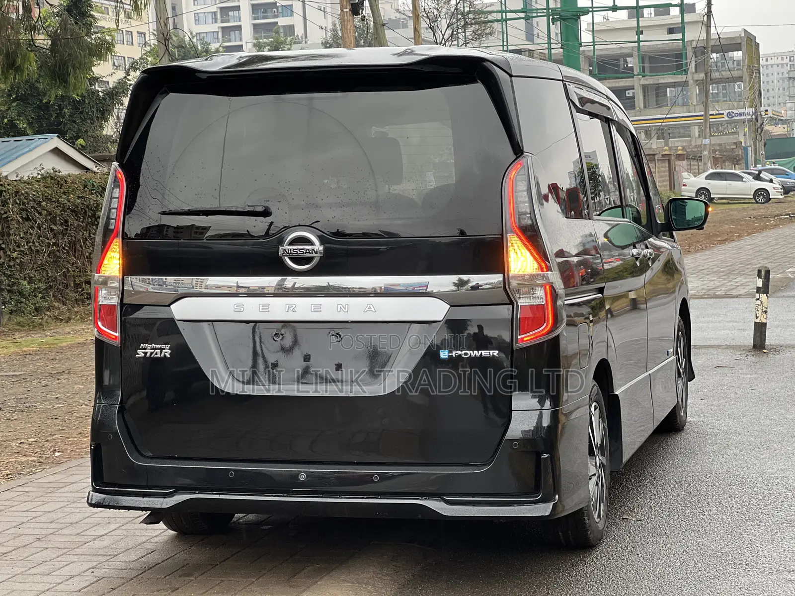 Nissan Serena 2021 Black