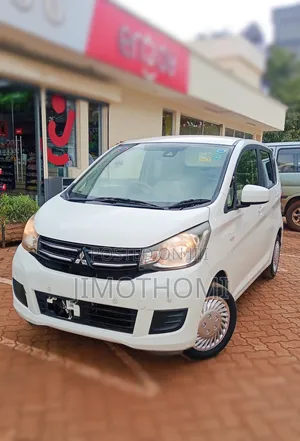 Mitsubishi EK Wagon 2019 White