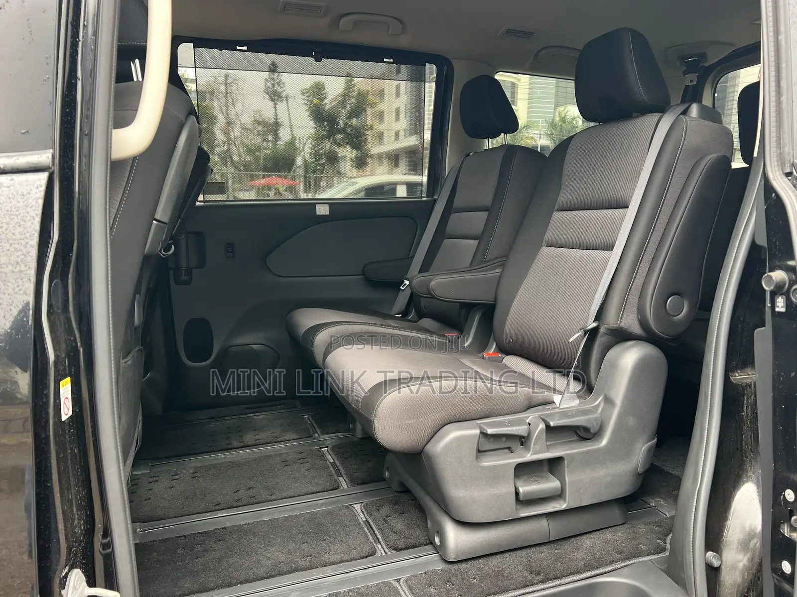 Nissan Serena 2021 Black
