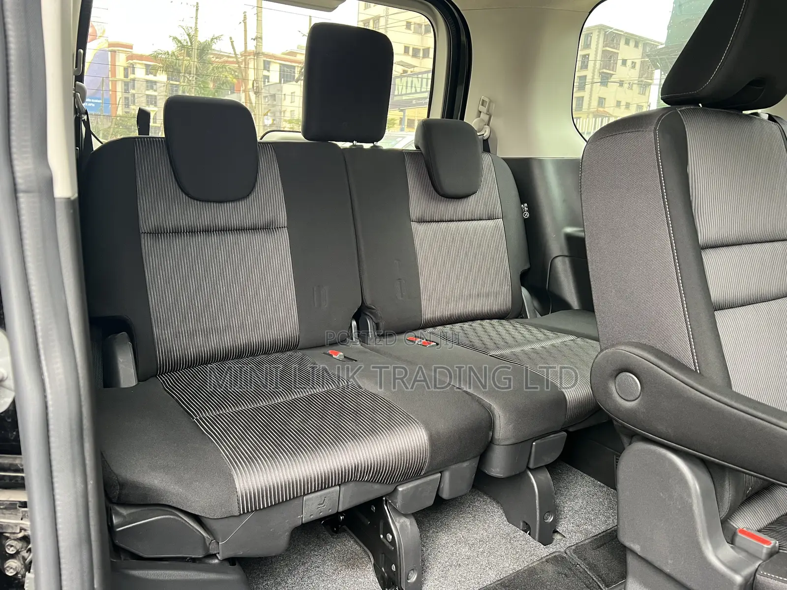 Nissan Serena 2021 Black