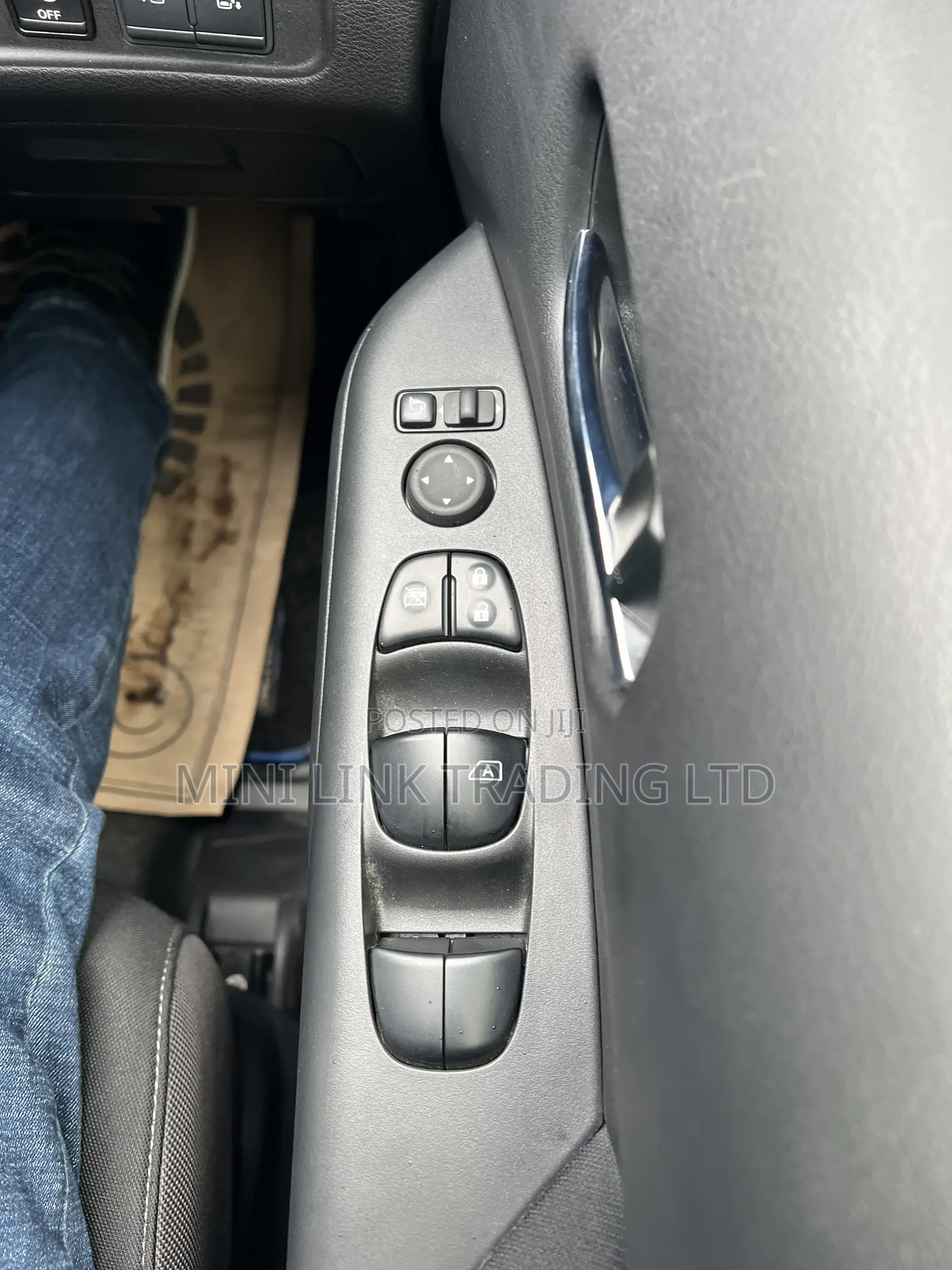 Nissan Serena 2021 Black