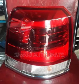 V8 200 Series 2018 Taillights