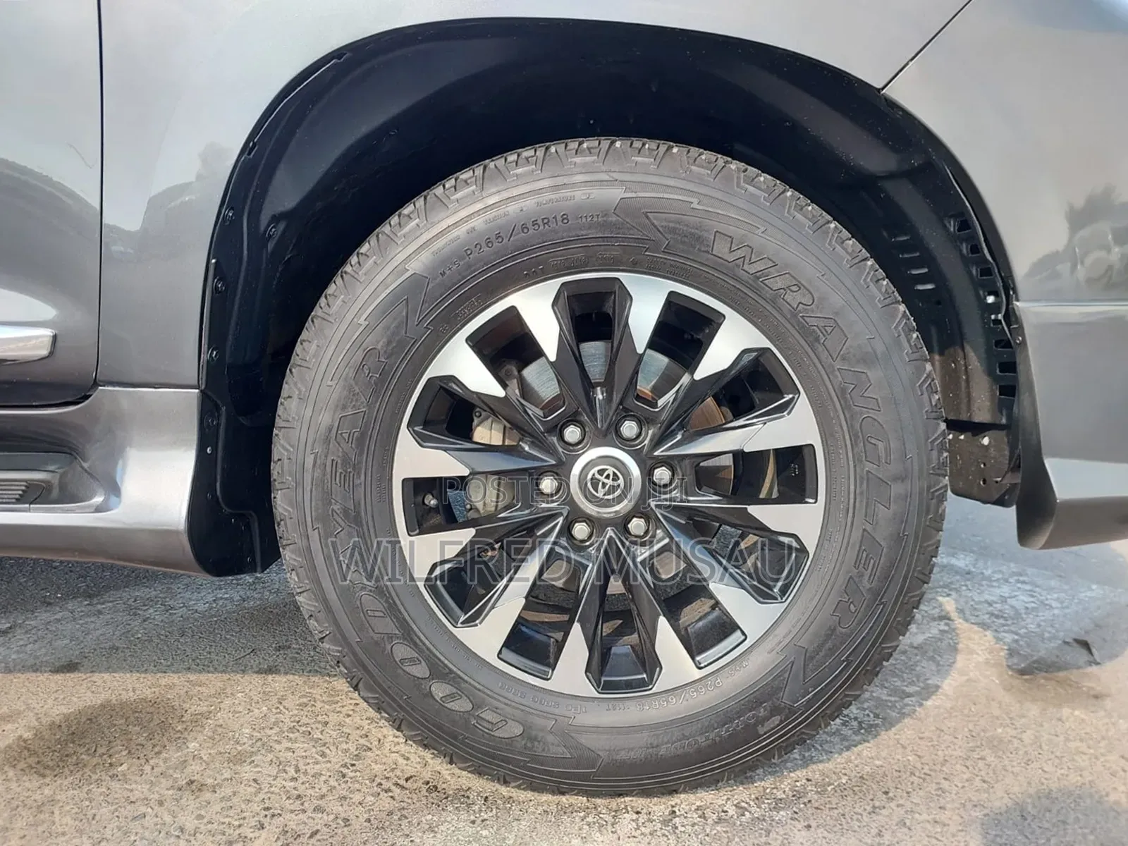 Toyota Land Cruiser Prado 2020 Gray