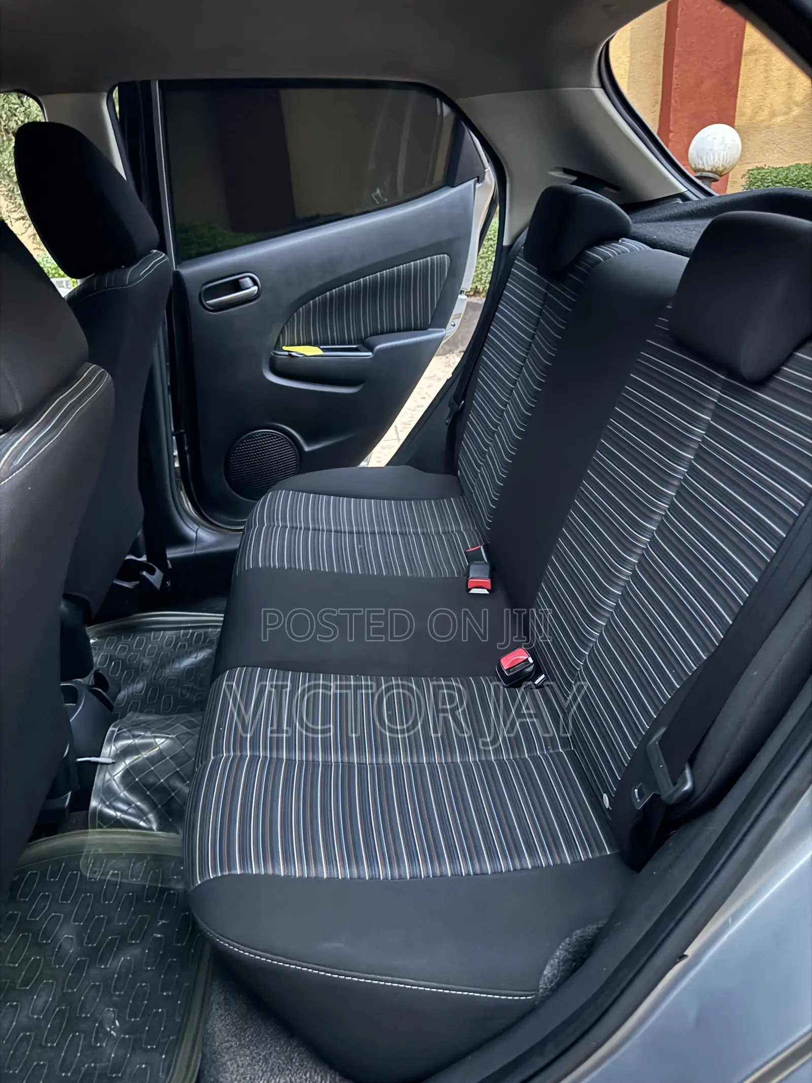 Mazda Demio 2010 Gray