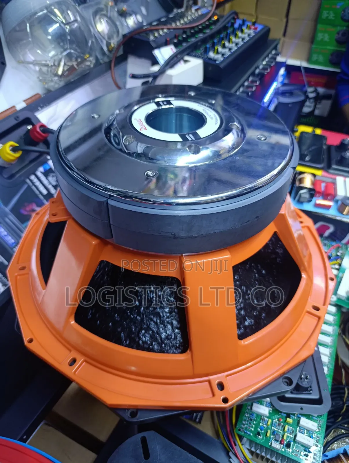 Derwel Double Stack Magnet Speakers Are Heavy-Duty Professional Low