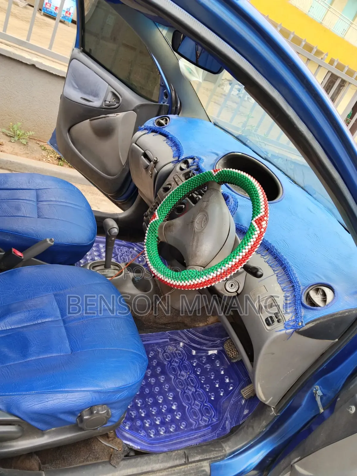 Toyota Vitz 2002 Blue