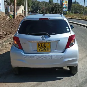 Toyota Vitz 2014 White