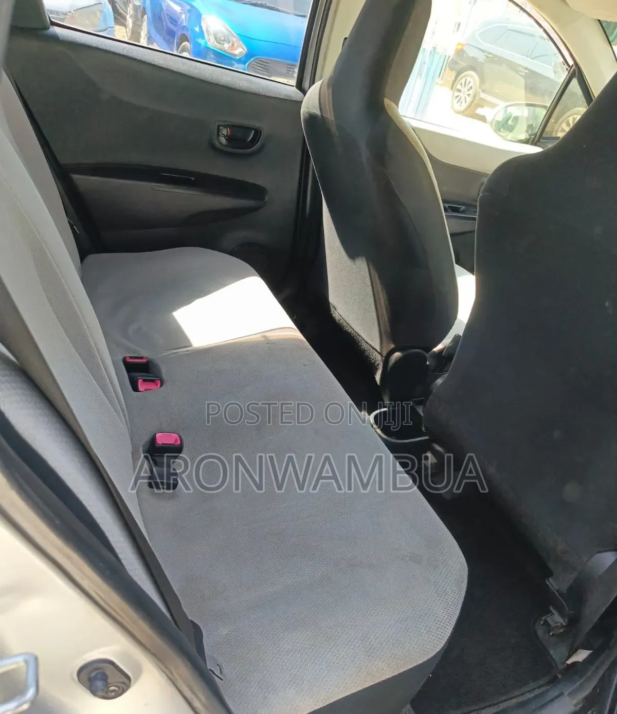 Toyota Vitz 2014 White