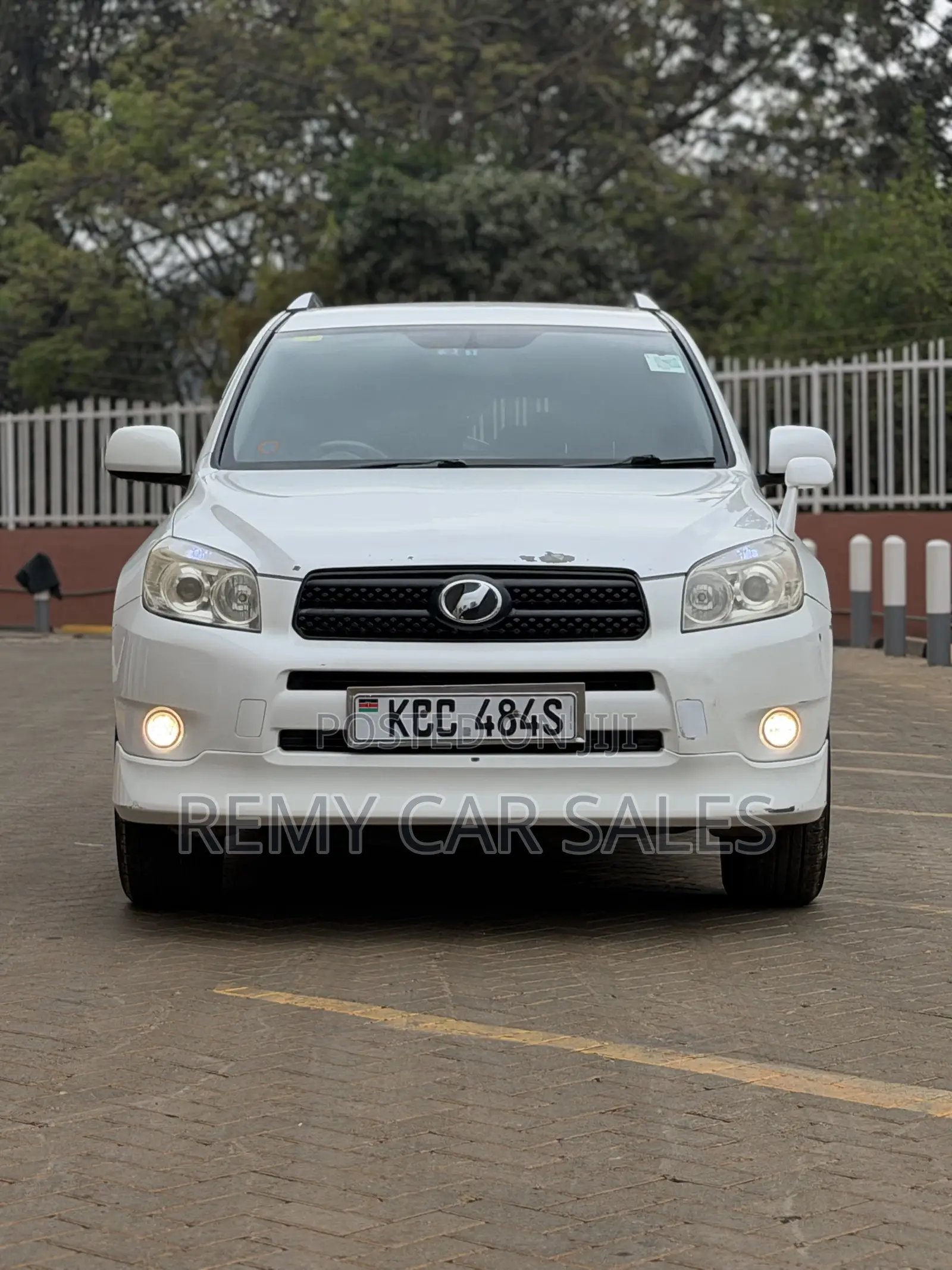 Toyota RAV4 2008 White