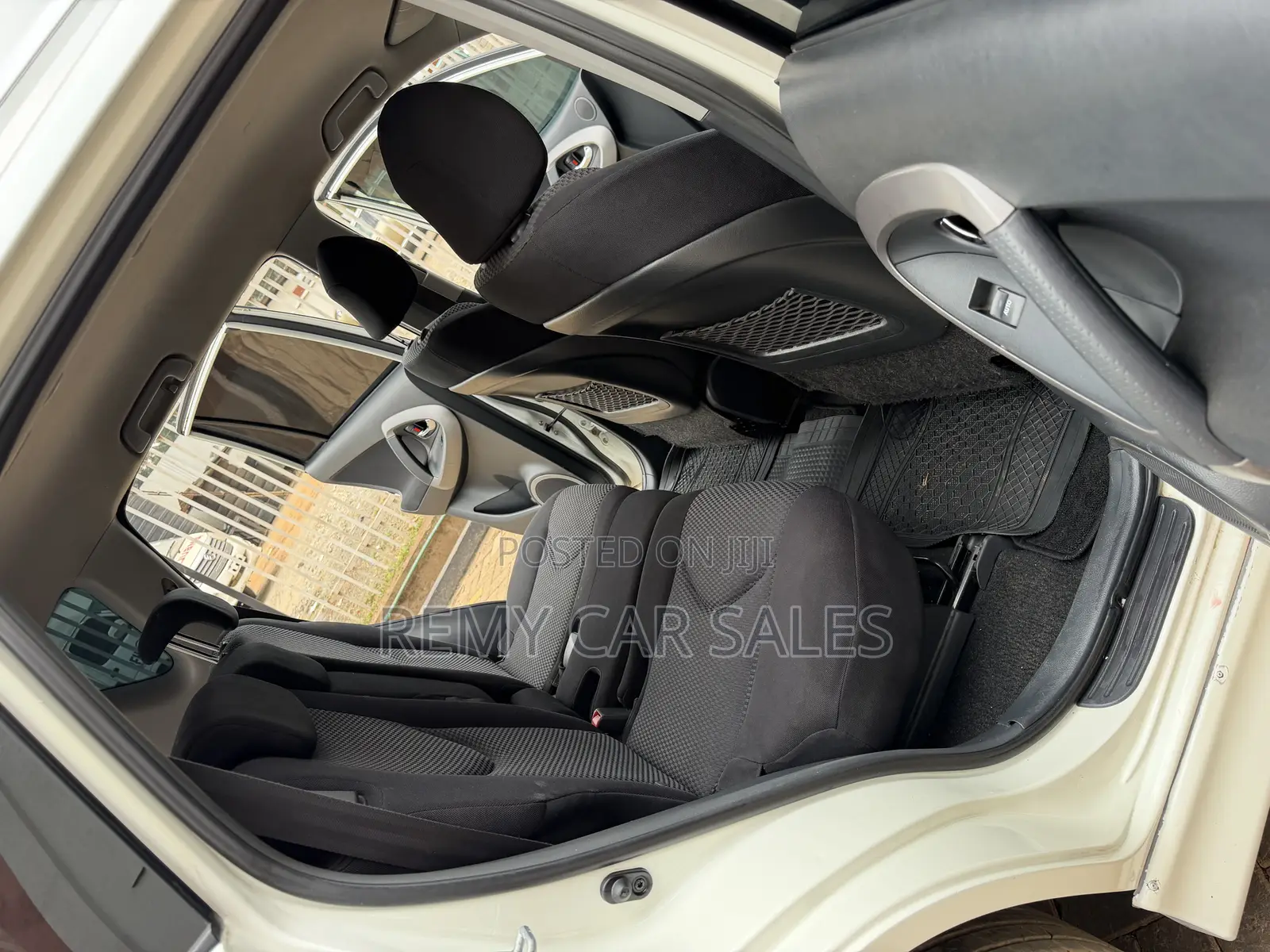 Toyota RAV4 2008 White