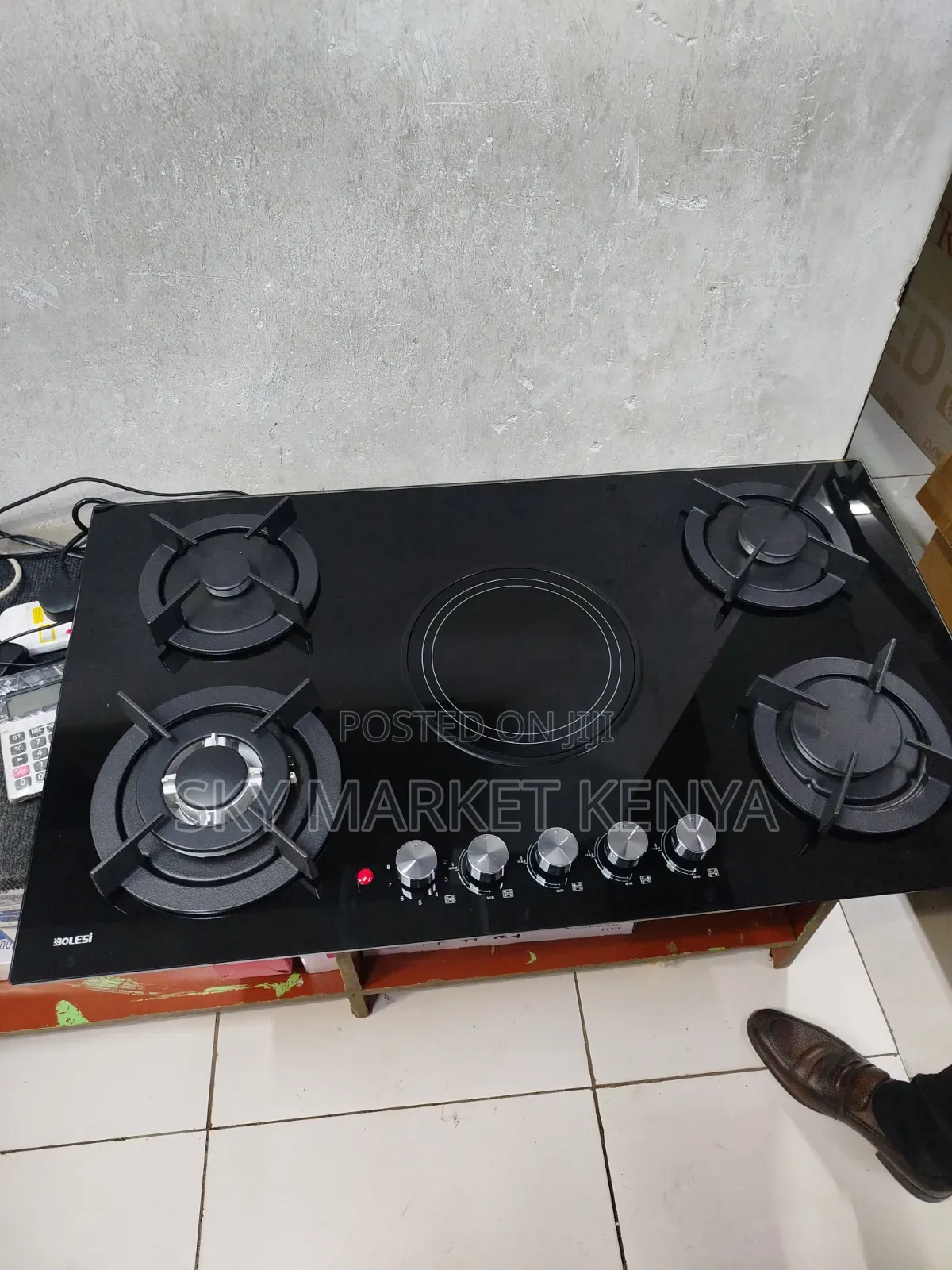 Brand New Bolesi Built in Hob 90cm Black