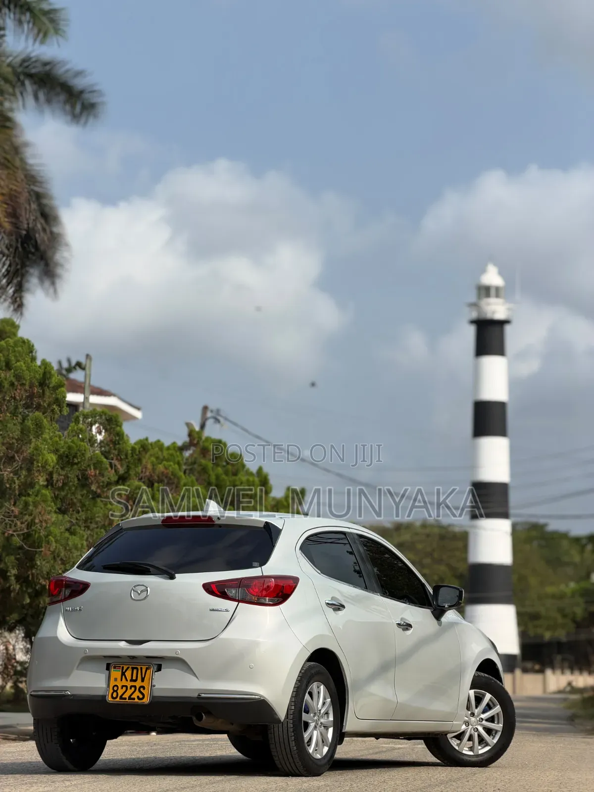 Mazda 2 2019 Silver