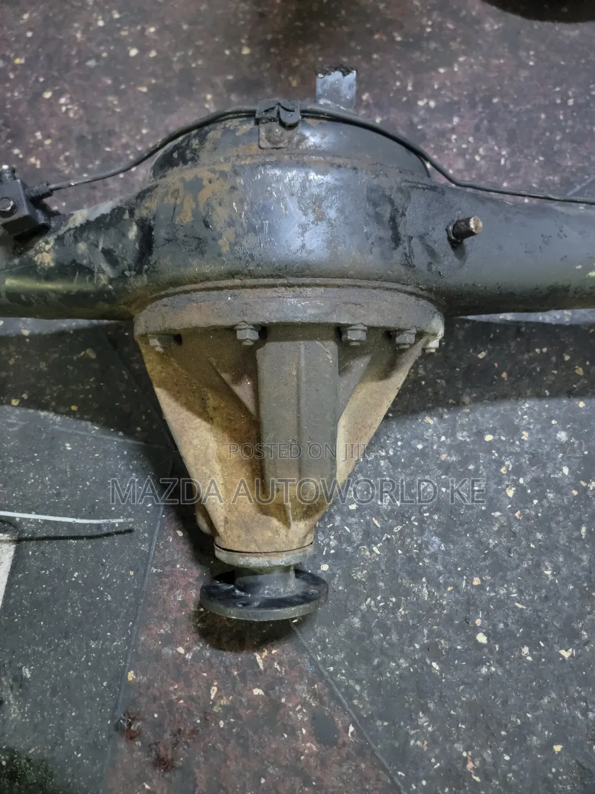Nissan Caravan E25 Complete Differential