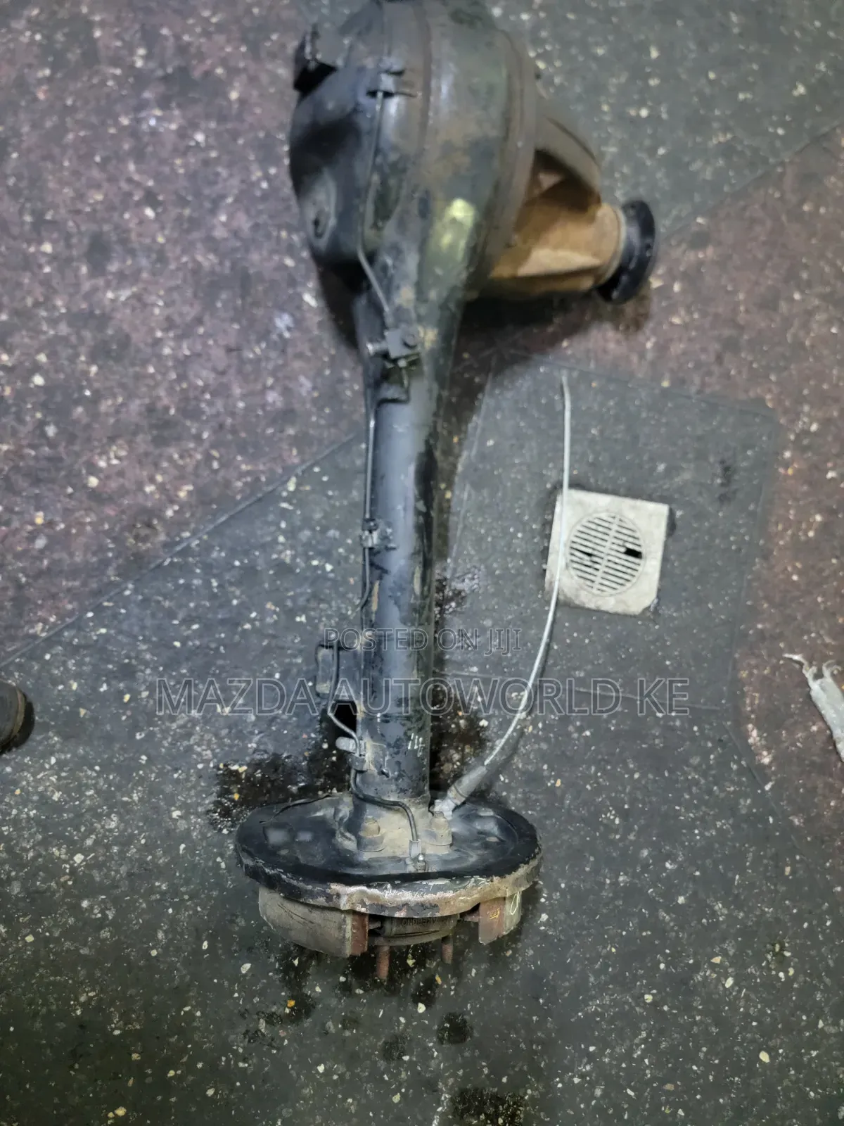 Nissan Caravan E25 Complete Differential