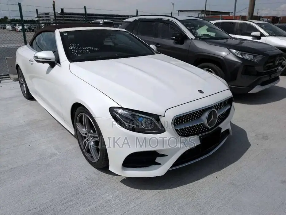 Mercedes-Benz E200 2019 Off white