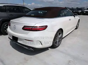 Mercedes-Benz E200 2019 Off white