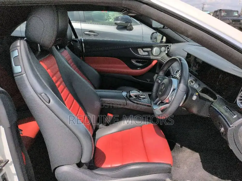 Mercedes-Benz E200 2019 Off white