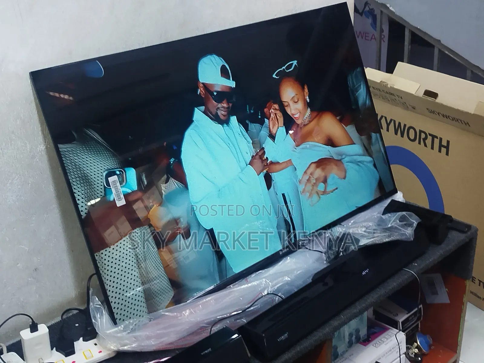 Skyworth 43 Inch Qled TV