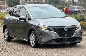 Nissan Note 1.2 Hybrid 2022 Silver