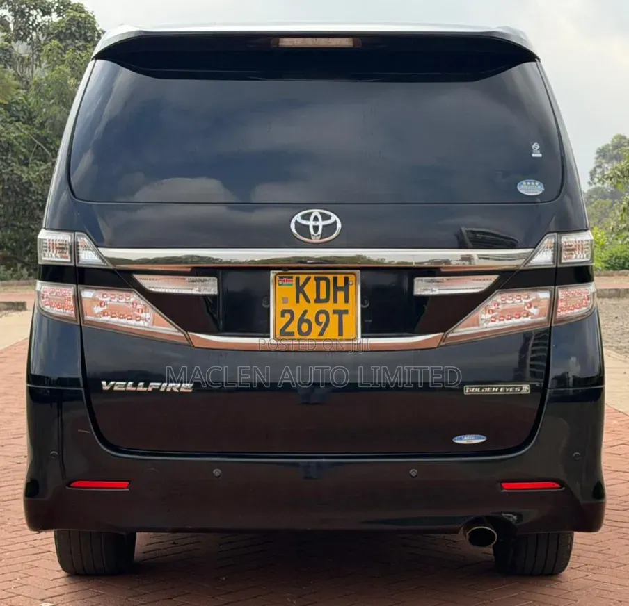 Toyota Vellfire 2014 Black