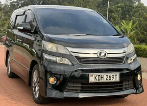 Toyota Vellfire 2014 Black