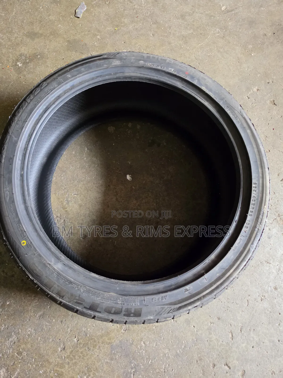 265 /40 R22 Rotalla Tyres