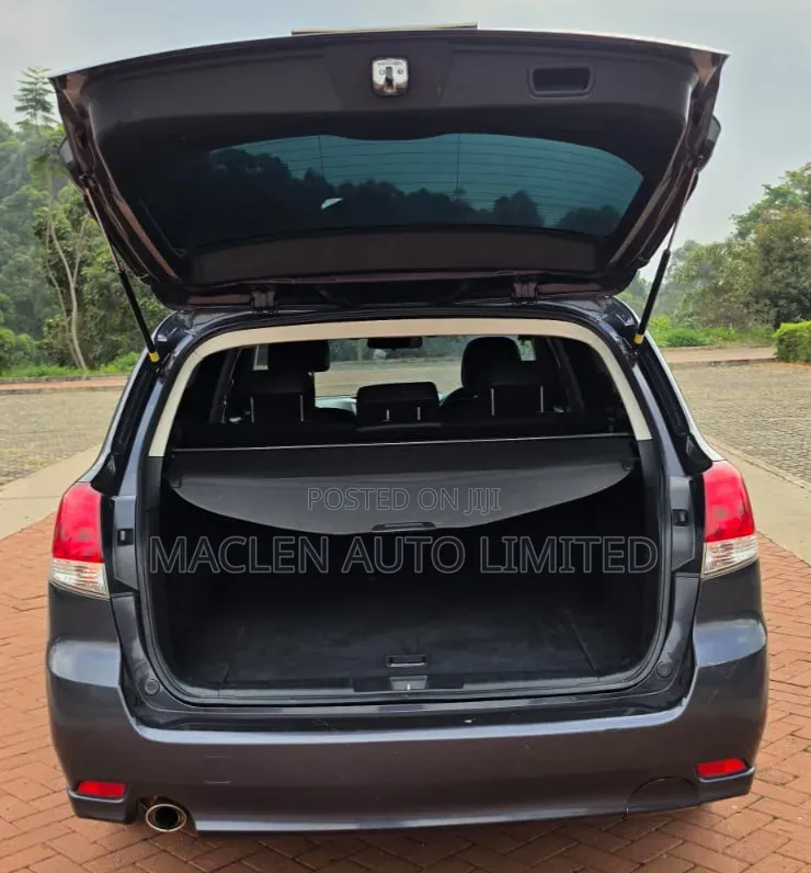 Subaru Legacy 2012 Gray