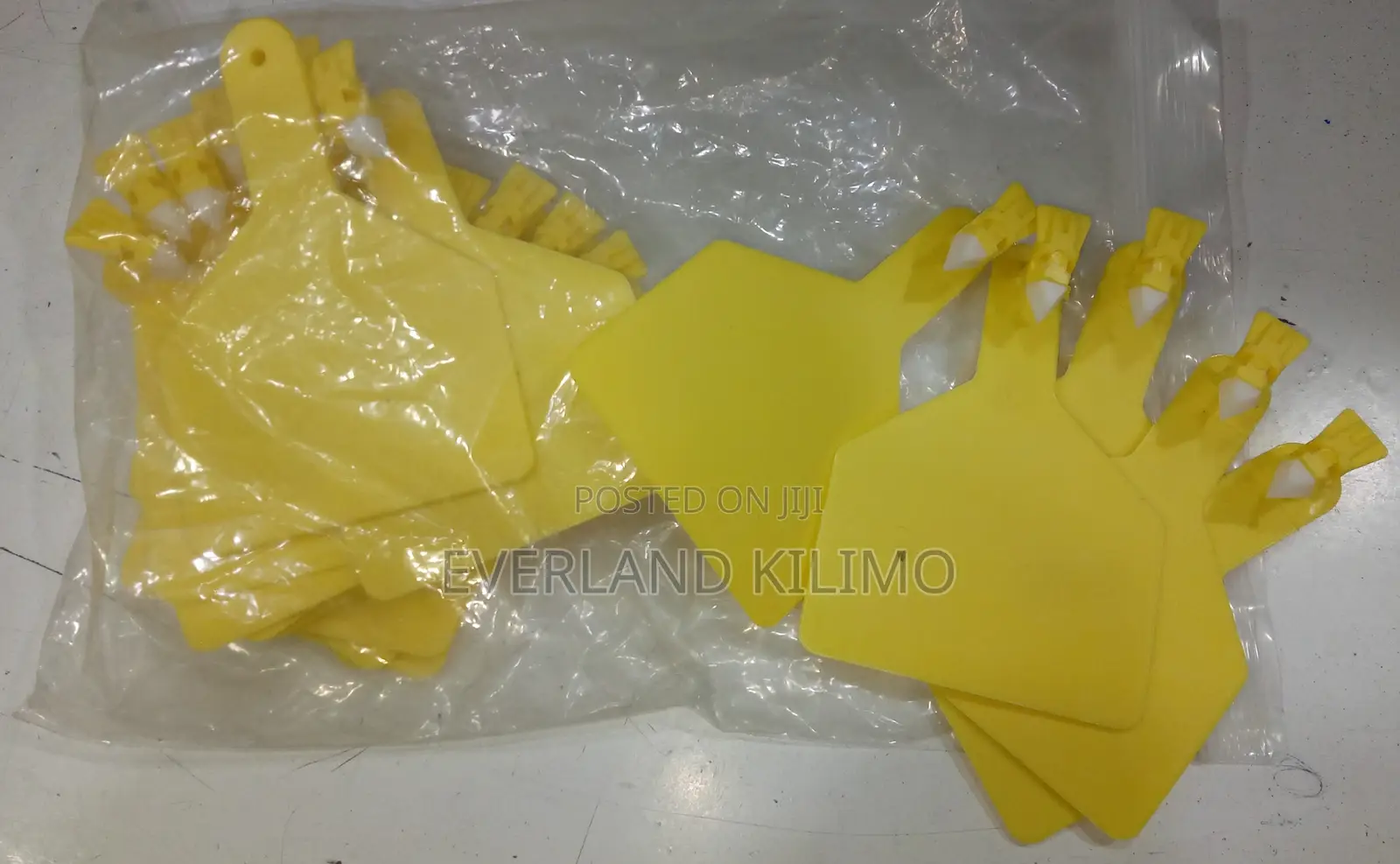 Yellow Z Tags Cattle Ear Tags - Plain