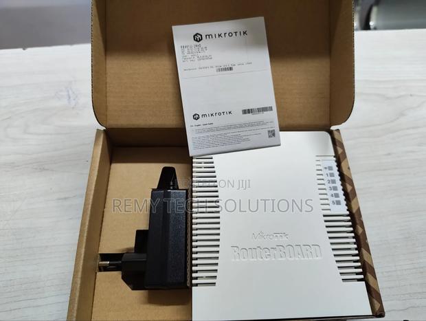 MikroTik RB951UI-2HND Wireless Routerboard
