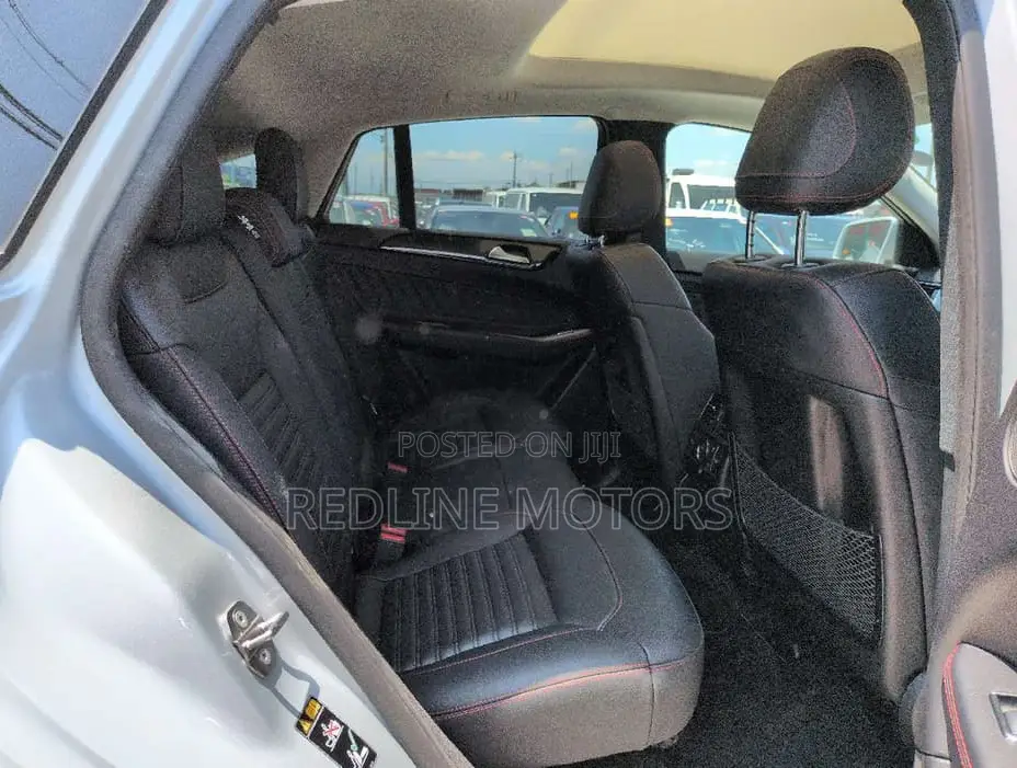 Mercedes-Benz GLE-Class GLE 350d 4MATIC 2019 Silver