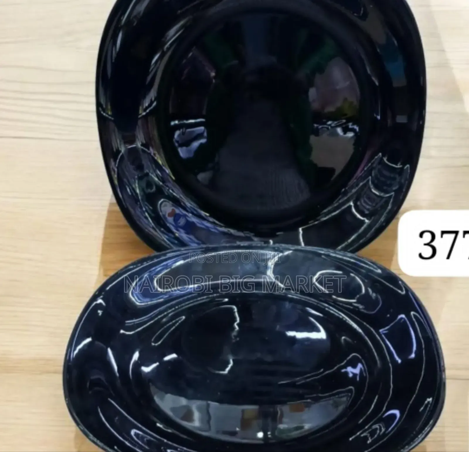 11" Square Ceramic Plate Black