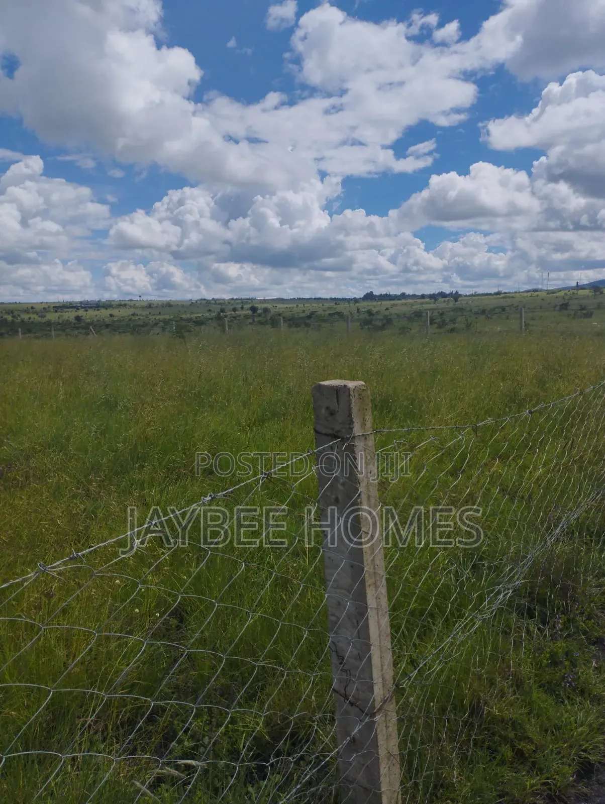 Plots in Isinya Konza Bypass