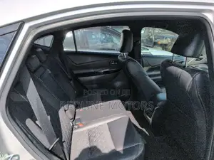 Toyota Harrier 2.0 2019 Silver