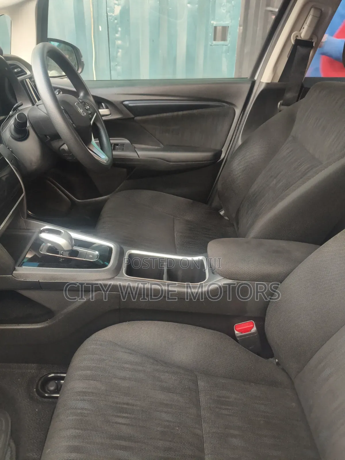 Honda Fit Shuttle 2020 Silver
