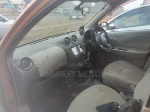 Nissan March 2012 Gold
