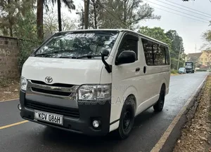 Toyota HiAce 2012 White