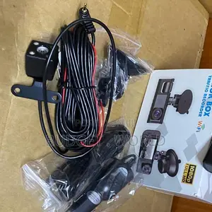 C309 3-Lens Smart Dash Camera With Wireless WiFi