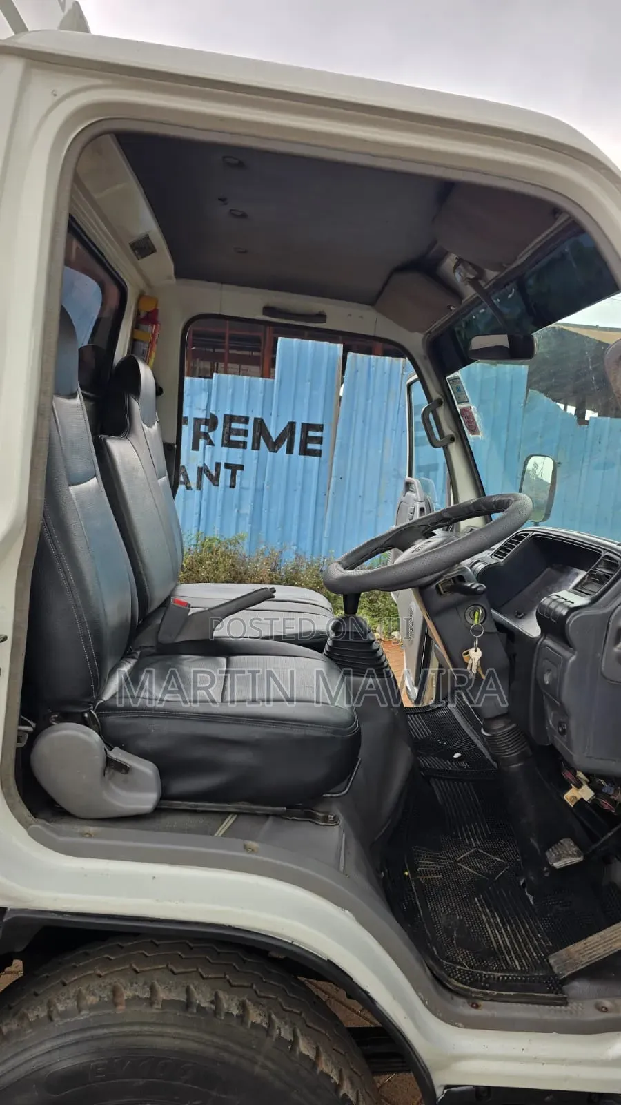 NKR Isuzu Cover