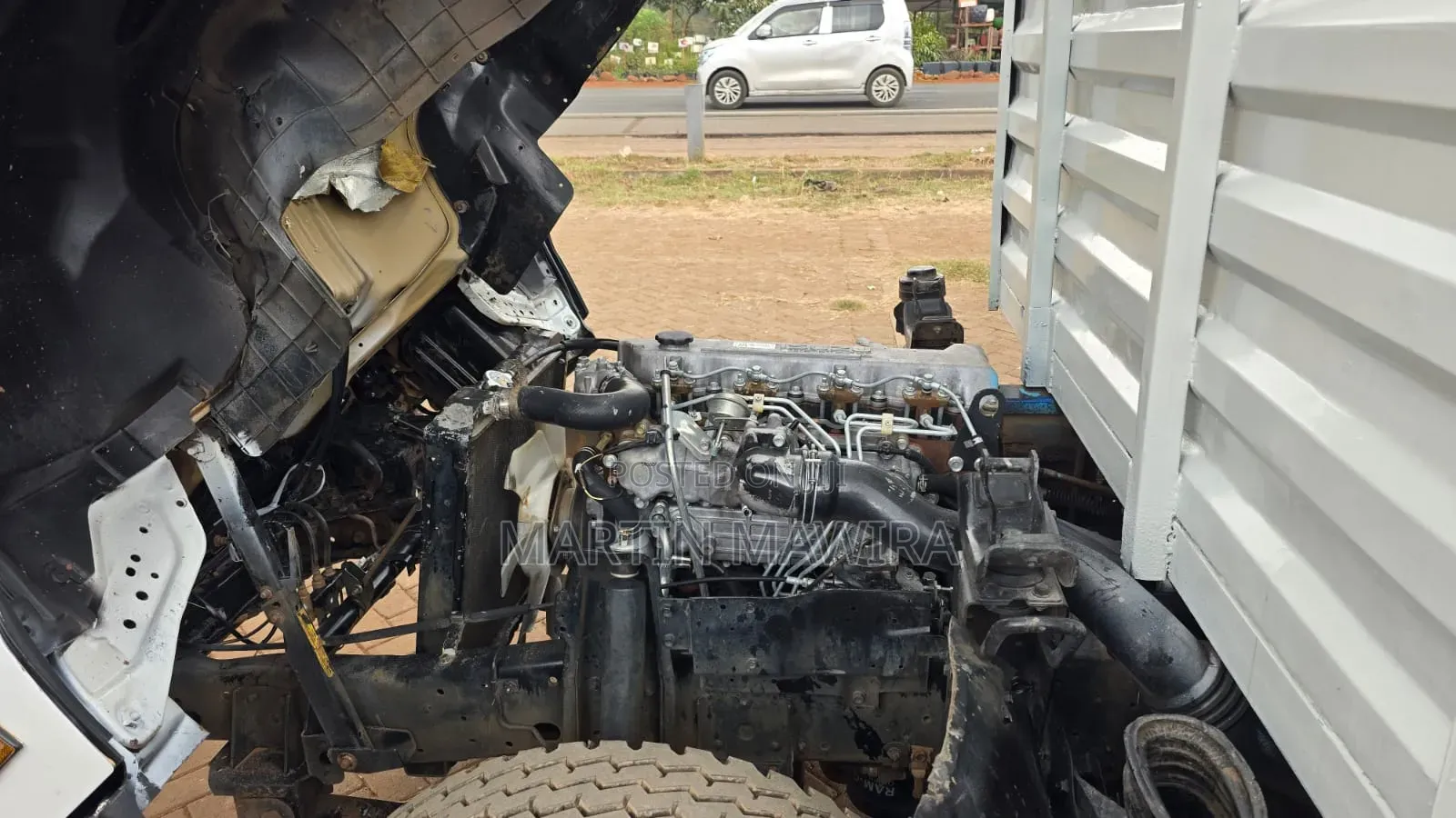 NKR Isuzu Cover