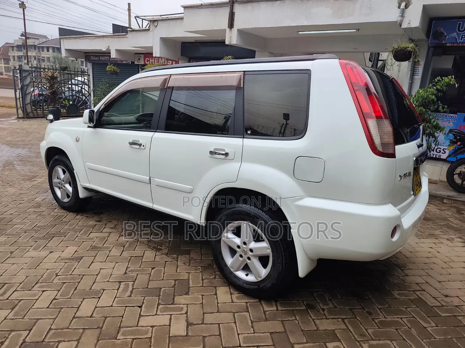 Nissan X-Trail 2006 White