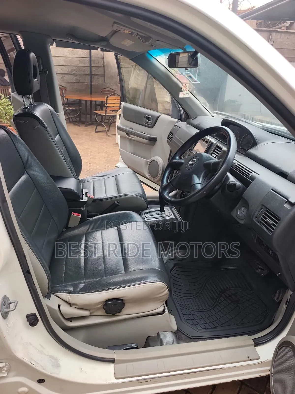 Nissan X-Trail 2006 White