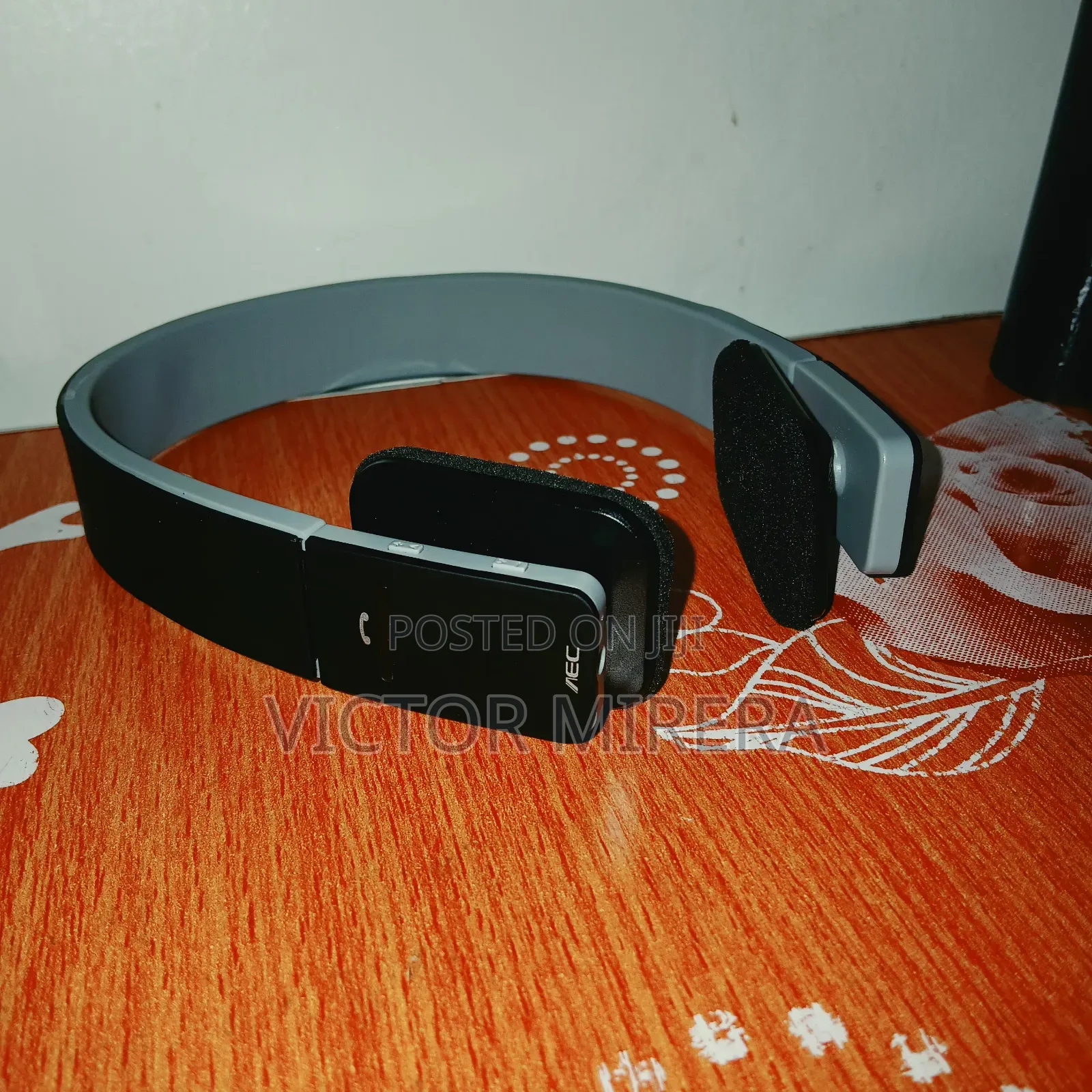 Bass Smart Bluetooth Headset Wireless With Microphone