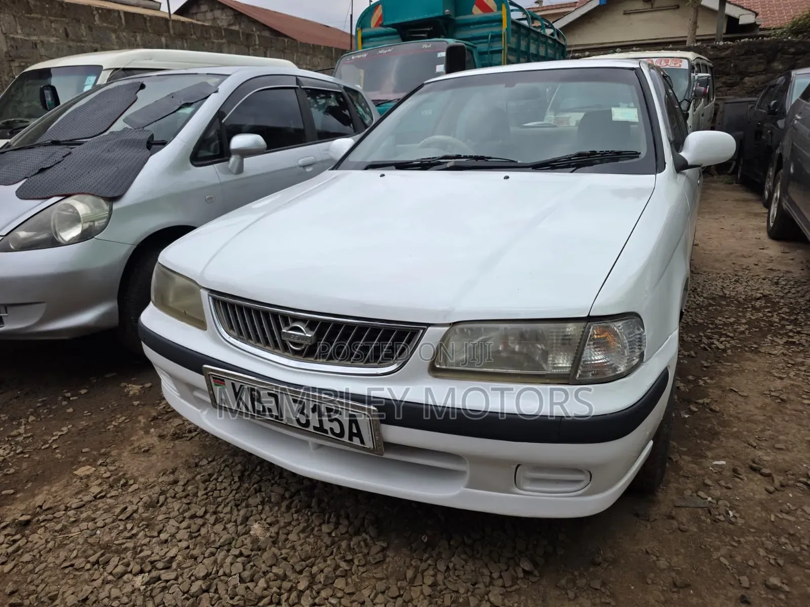 Nissan FB15 2003 White
